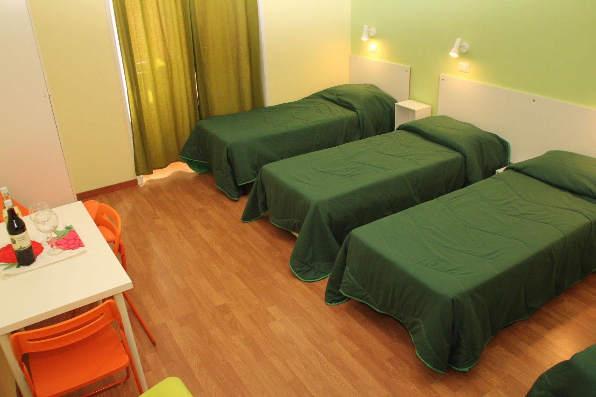 Freedom Traveller Hostal