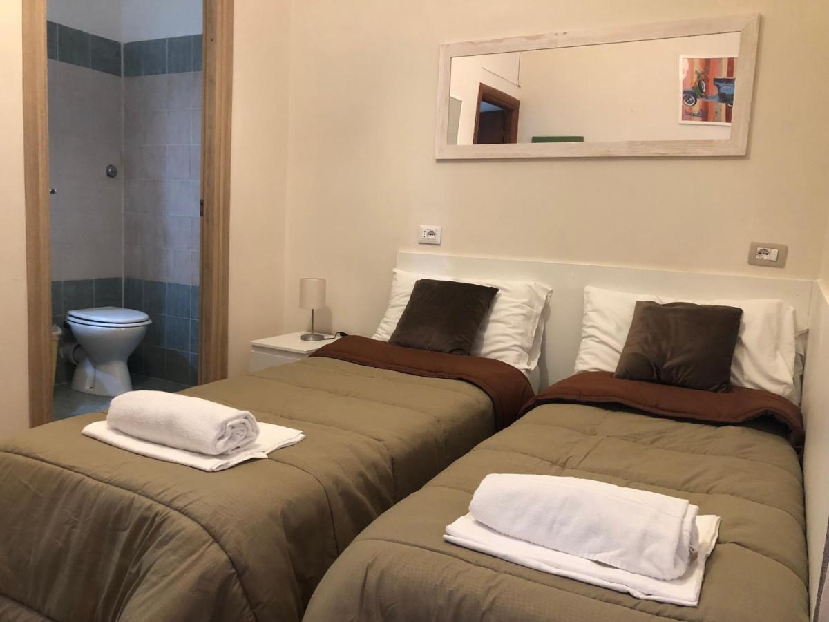 Freedom Traveller Hostal *